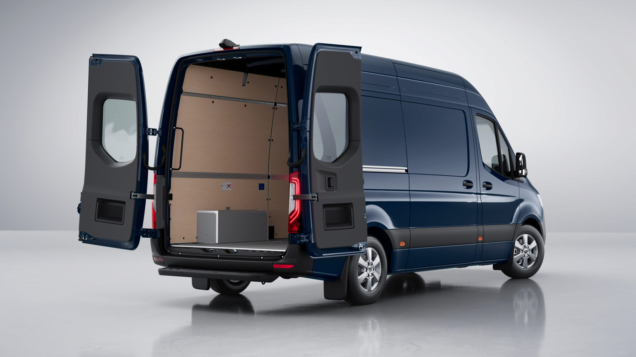 Image of four different Sprinter van models.